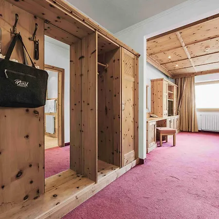 Riml Hotel 4*