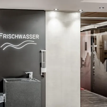 - Golf - Wellness Riml 和希格尔